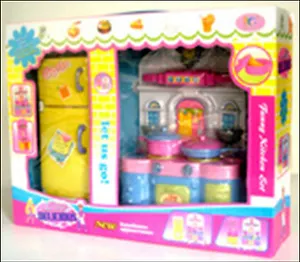 Игровой набор Кухня с холодильником (3273A) (3+) (чемодан)