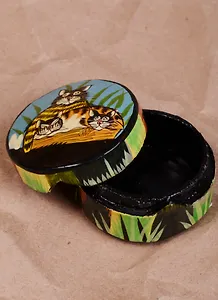 Шкатулка круглая картон Семья котов (5,5 см) (1178231)