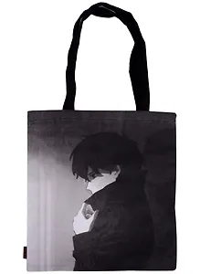 Сумка-шоппер Аниме Синтонимы Персонаж в плаще (ч/б) (Медина Мирай), черная (текстиль) (40х32)