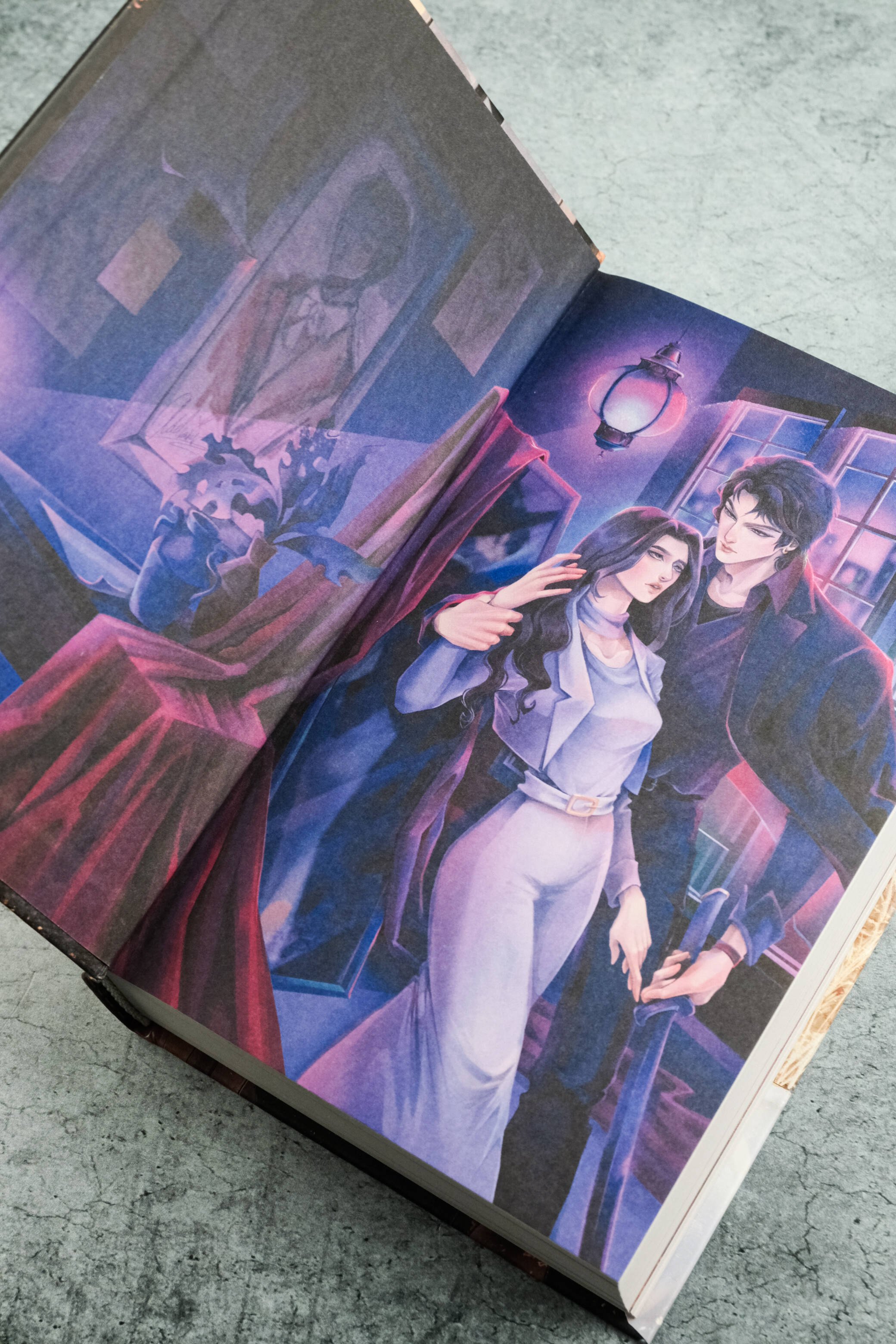 Изображение бумажной книги