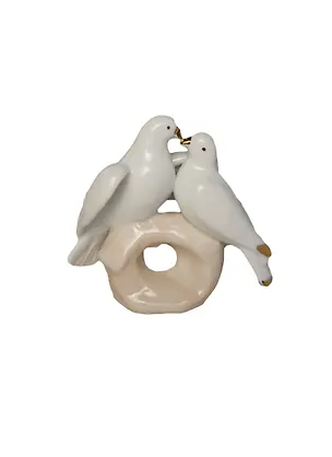 Фигурка Голуби фарфор (149-064) (9см) 2400436