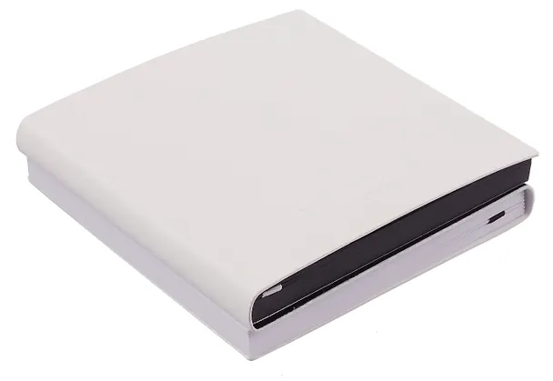 Скетчбук 12*12 60 л "Sketchmarker" Black&White черный, 140г/м2, черный вн. блок + 60 л белый, 140г/м2, белый офсет,  мягк. обл. 3129514 — 3