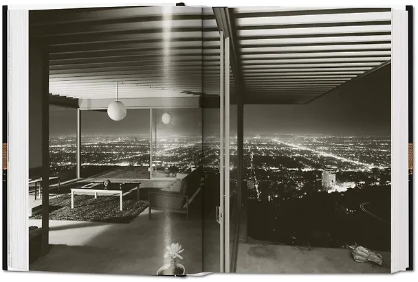 Книга Case Study Houses: The Complete CSH Program 1945-1966 (Элизабет А.Т. Смит) — 2