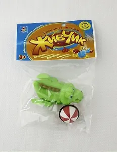 Игрушка заводная Живчик Крокодил с мячом (Т54616) (3+) (8,4х4,1) (упаковка)