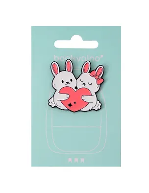 Значок Кролики-обнимашки (металл) (12-5769-A40) 3077948
