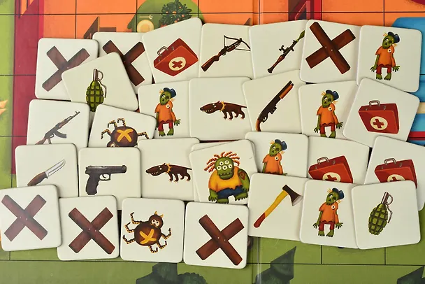 Настольная игра Зомби в доме, Magellan 2621634 — 11