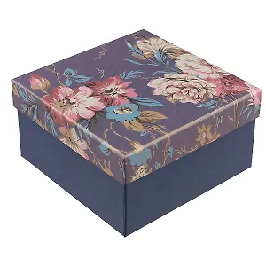 Коробка для подарка «Нежные цветы» средняя