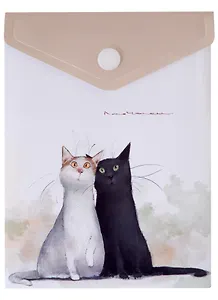 Папка-конверт А6 на кнопке "Коты. Павлик и Валера", вертикальная