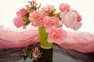 Алмазная мозаика ТМ Рыжий кот (блест.) 22х32см, с полн.заполн.(23цв.) Розовый букет в зеленой вазе AS22070) 366704