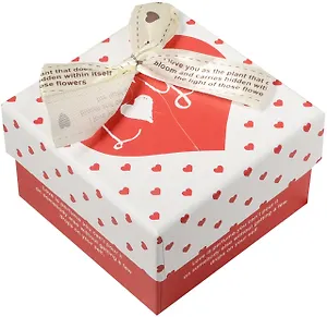 Коробка подарочная "С любовью" 13,5*13,5*7,5см