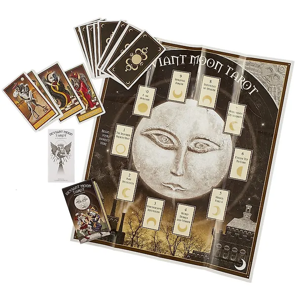 Книга Deviant moon tarot () — 3