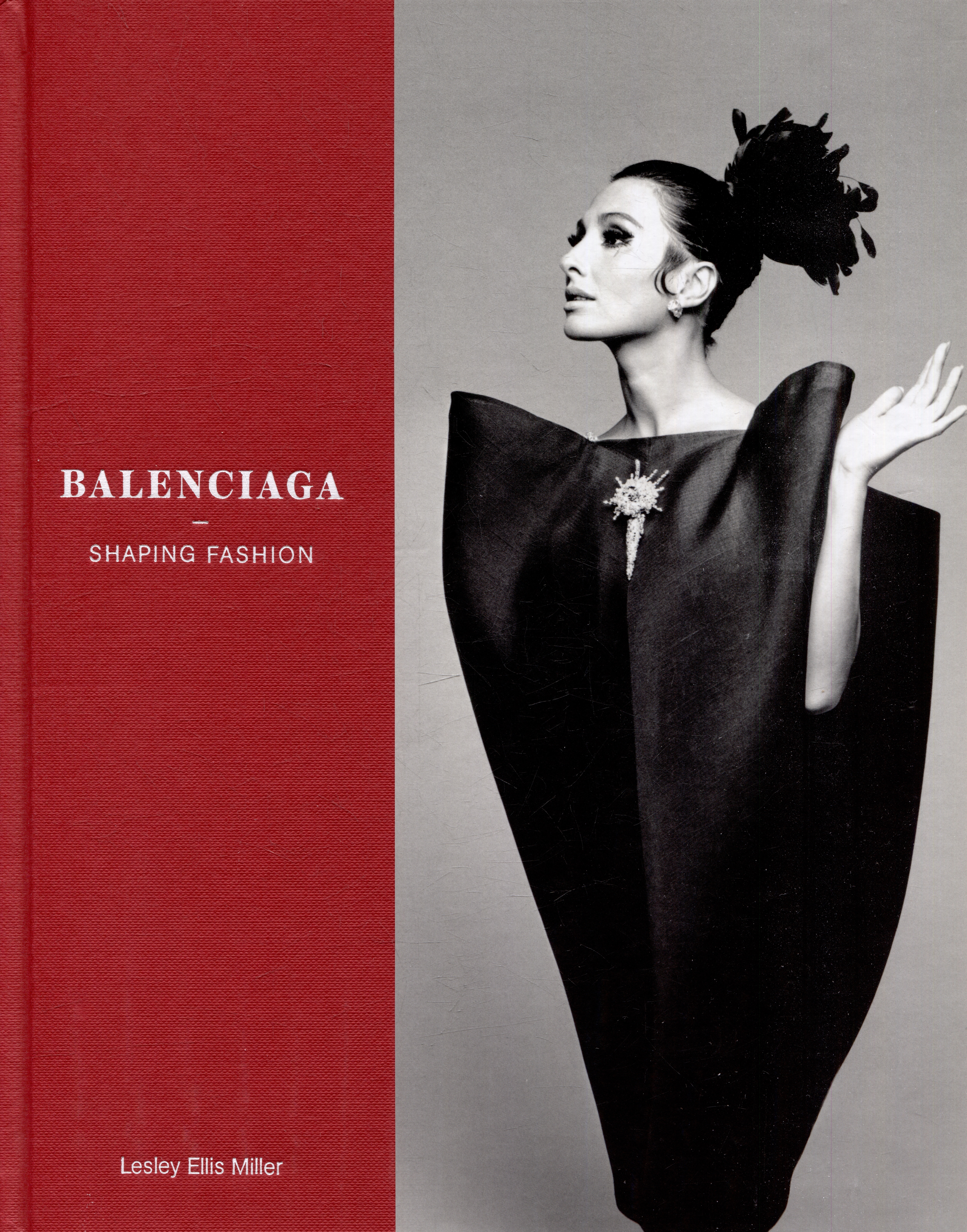 None Balenciaga: Shaping Fashion