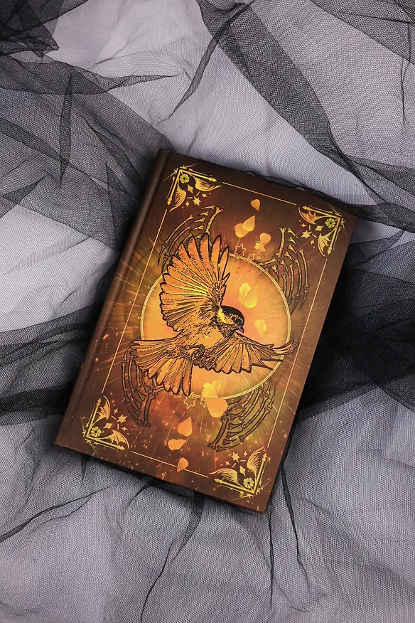 Книга Короны Ниаксии. Певчая птица и каменное сердце. Книга первая из дилогии о тенерожденных (Карисса Бродбент) — 12