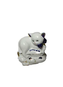 Фигурка Кошечка фарфор в подарочной упаковке (9х6,5х10,3) (53008)