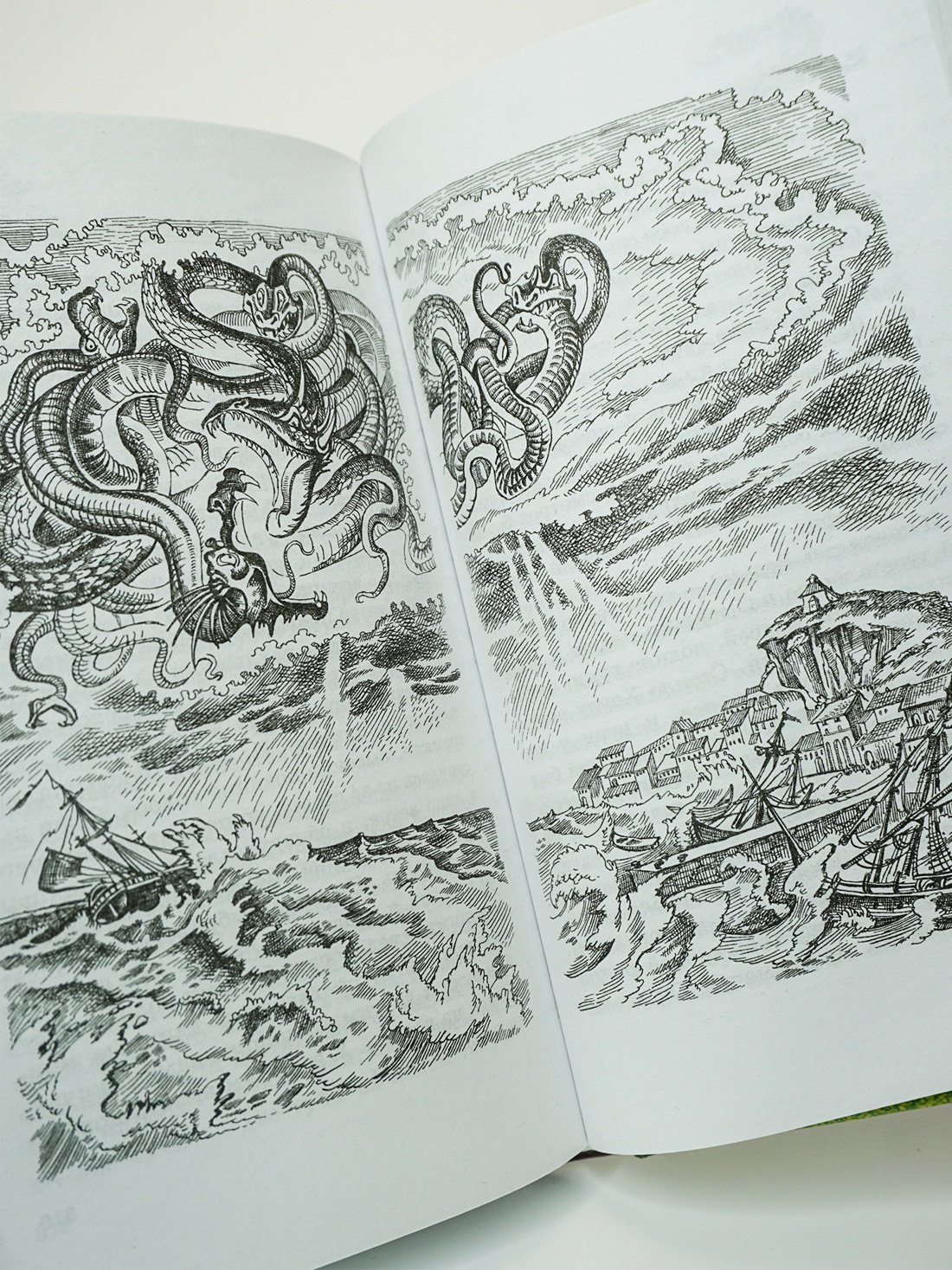 Изображение бумажной книги