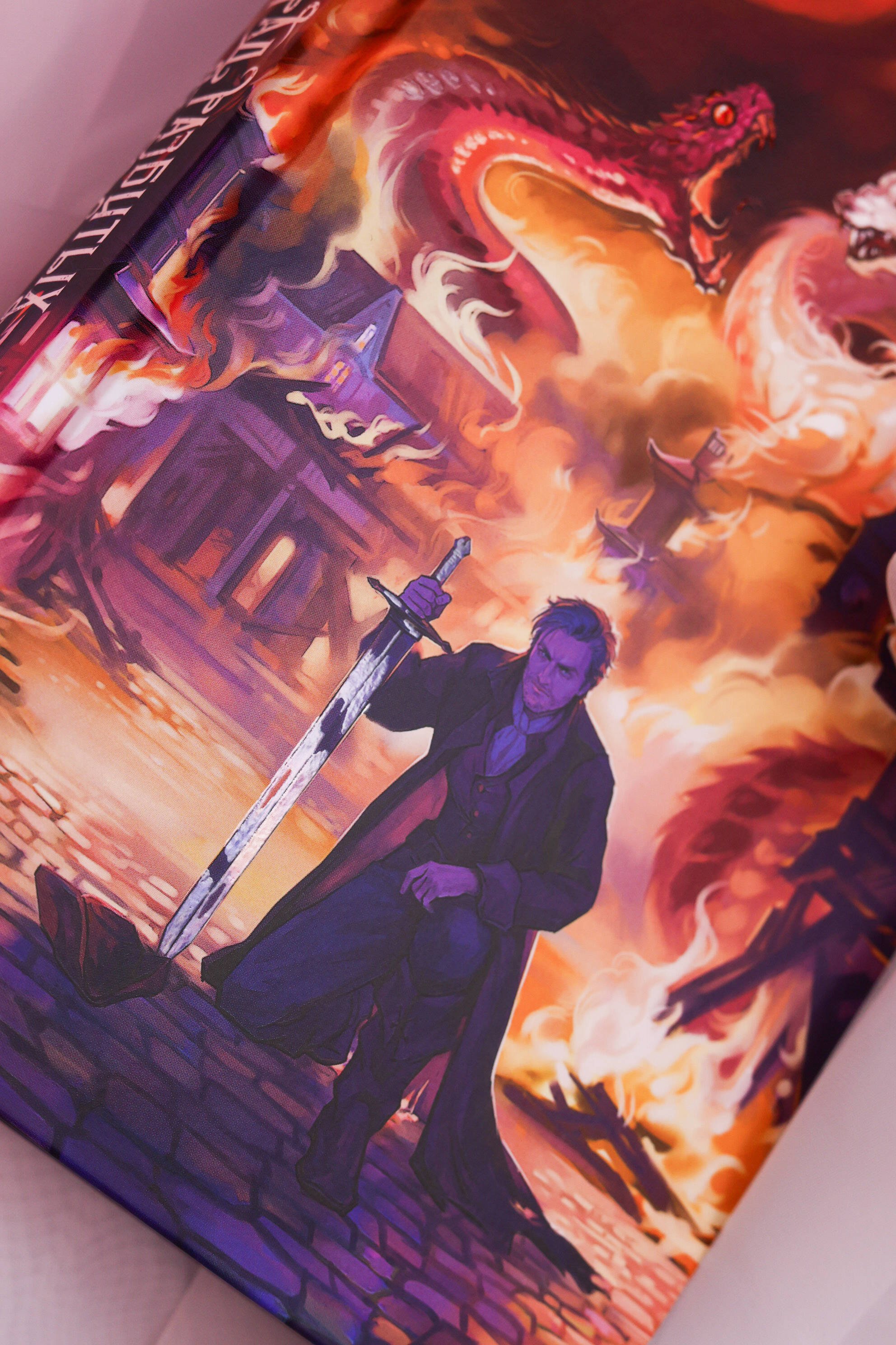 Изображение бумажной книги