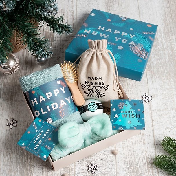 Новогодний подарочный набор Happy new year (полотенце и аксессуары (4 предм) 2951136 — 1