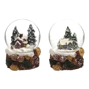 Фигурка декоративная в стеклянном шаре Домик, 2 варианта (6 см) 3126878