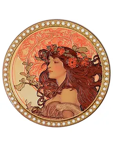 Подставка под кружку Девушка с красными цветами в волосах (керамика) (10,5см) (ПВХ бокс) (12-07650-789)