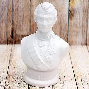 Бюст "А.В. Суворов" белый (12 см х 10 см) Т-0401