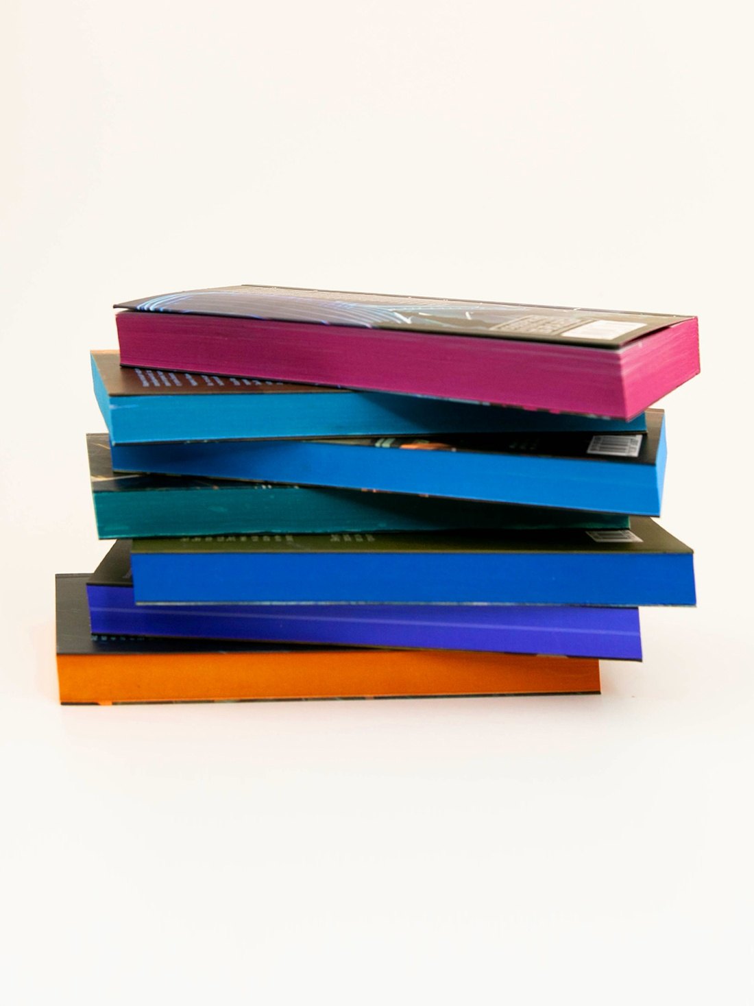 Изображение бумажной книги