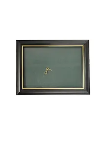 Рама 13*18 деревянная, цв. черный с золотом, со стеклом, Двуреченский