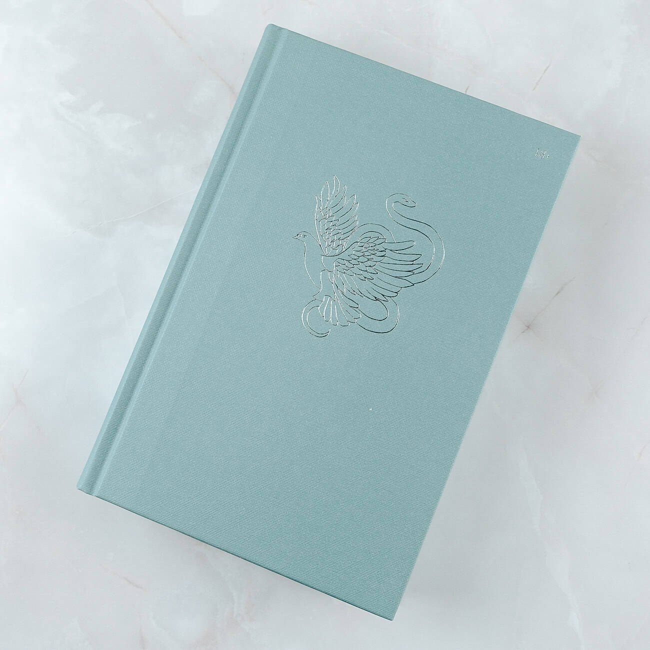 Изображение бумажной книги