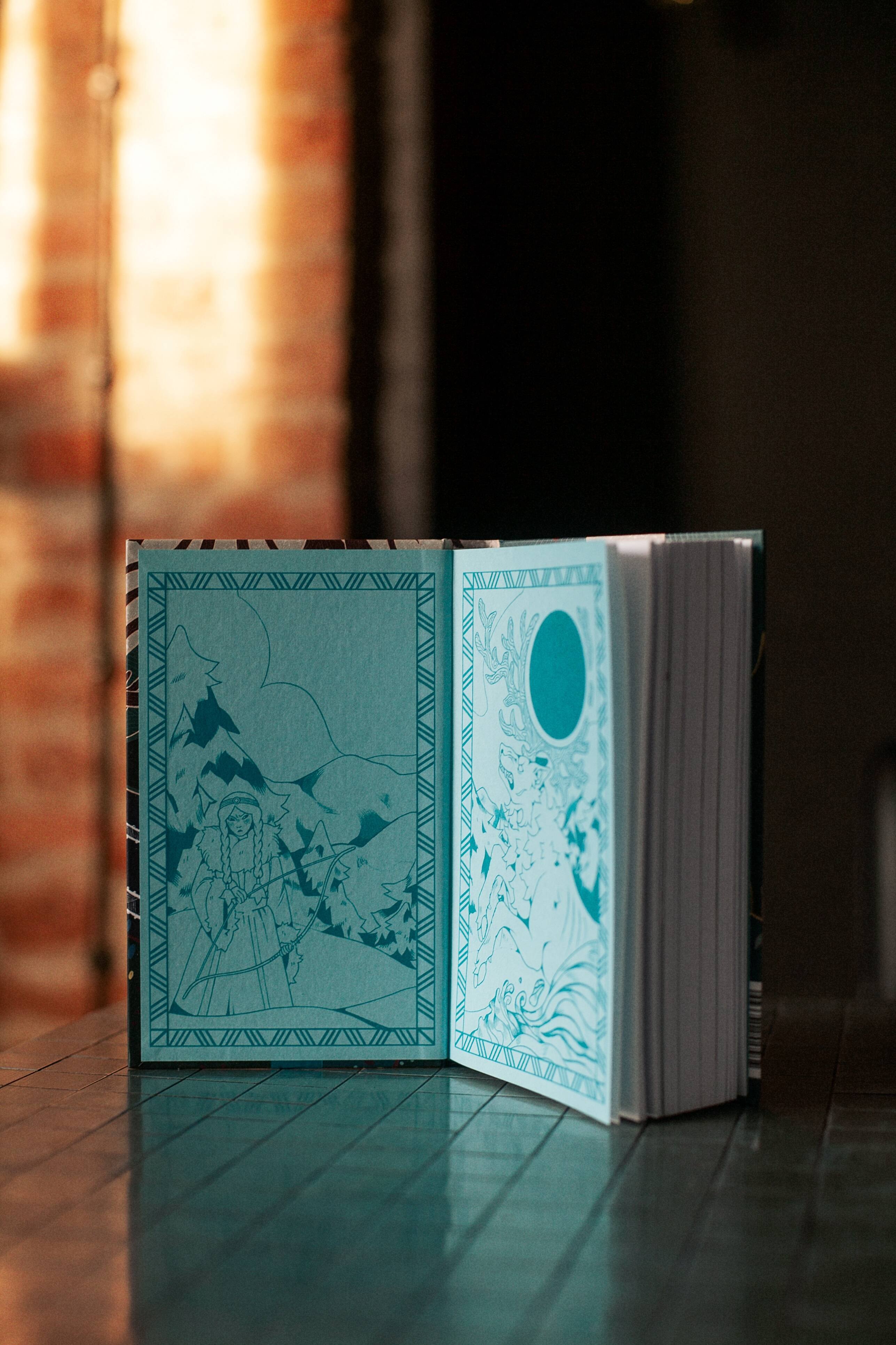 Изображение бумажной книги