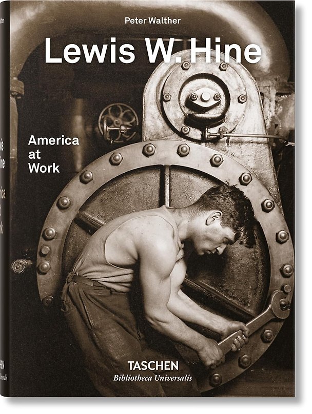 Книга Lewis W. Hine: America at Work (Питер Вальтер) — 1