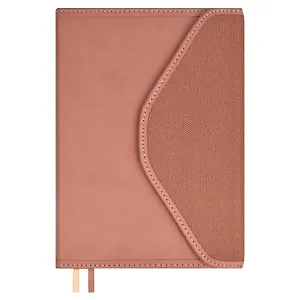 Ежедневник недат. А5+ 160л 155*220 "Пике" розовый, кожзам, тв.переплет, метал.декор, тиснение фольгой, магнит.клапан, офсет, ляссе, подар.упаковка