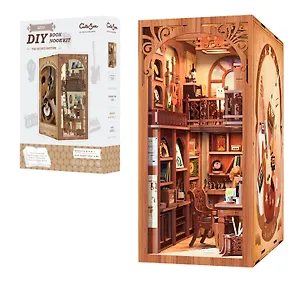 SZ03 Конструктор интерьерный  – сборный домик CuteBee - Секретный Ритм, 355 деталей (материалы: дерево, картон, пластик, металл), со световыми эффектами (подсветка интерьера), с питанием от 2хААА батареек (не включены), серия DIY, возраст 14+ 3121352