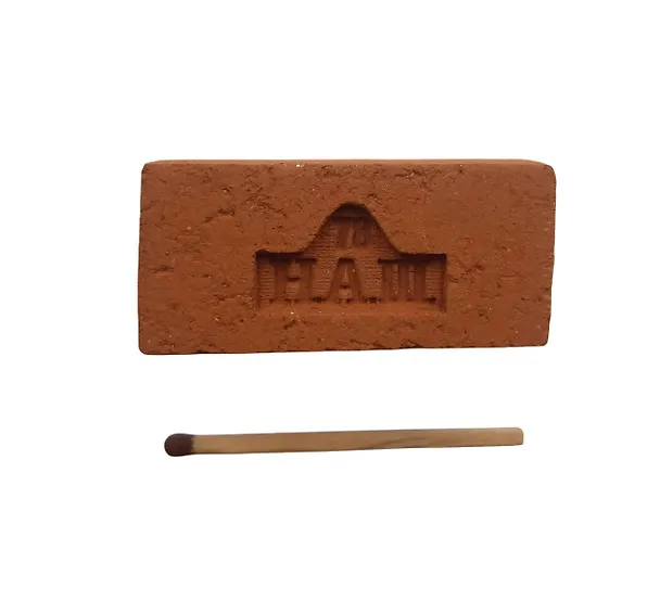 Кирпич-магнит Н.А.Ш. 3128227 — 1