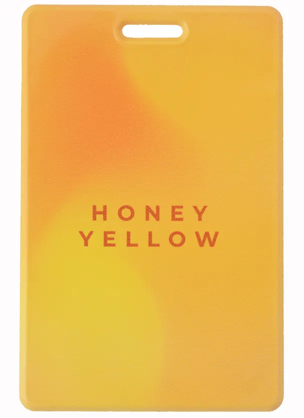 Чехол для карточек вертикальный Monochrome Honey Yellow 2946535 — 1