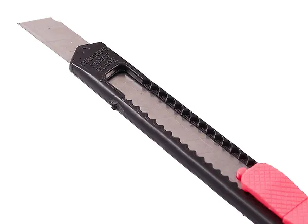 Нож канцелярский GoodMark, 9 мм, пластиковый корпус 239368 — 3