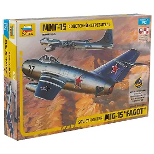 Сборная модель ЗВЕЗДА, Сов.истребитель МиГ-15 картонная коробка