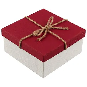 Коробка для подарка «Красный лён», 15 х 15 см