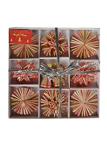 Новогоднее подвесное украшение из соломки Звезды, снежинки и др. в деревянной коробке (19986) (Феникс-Презент)