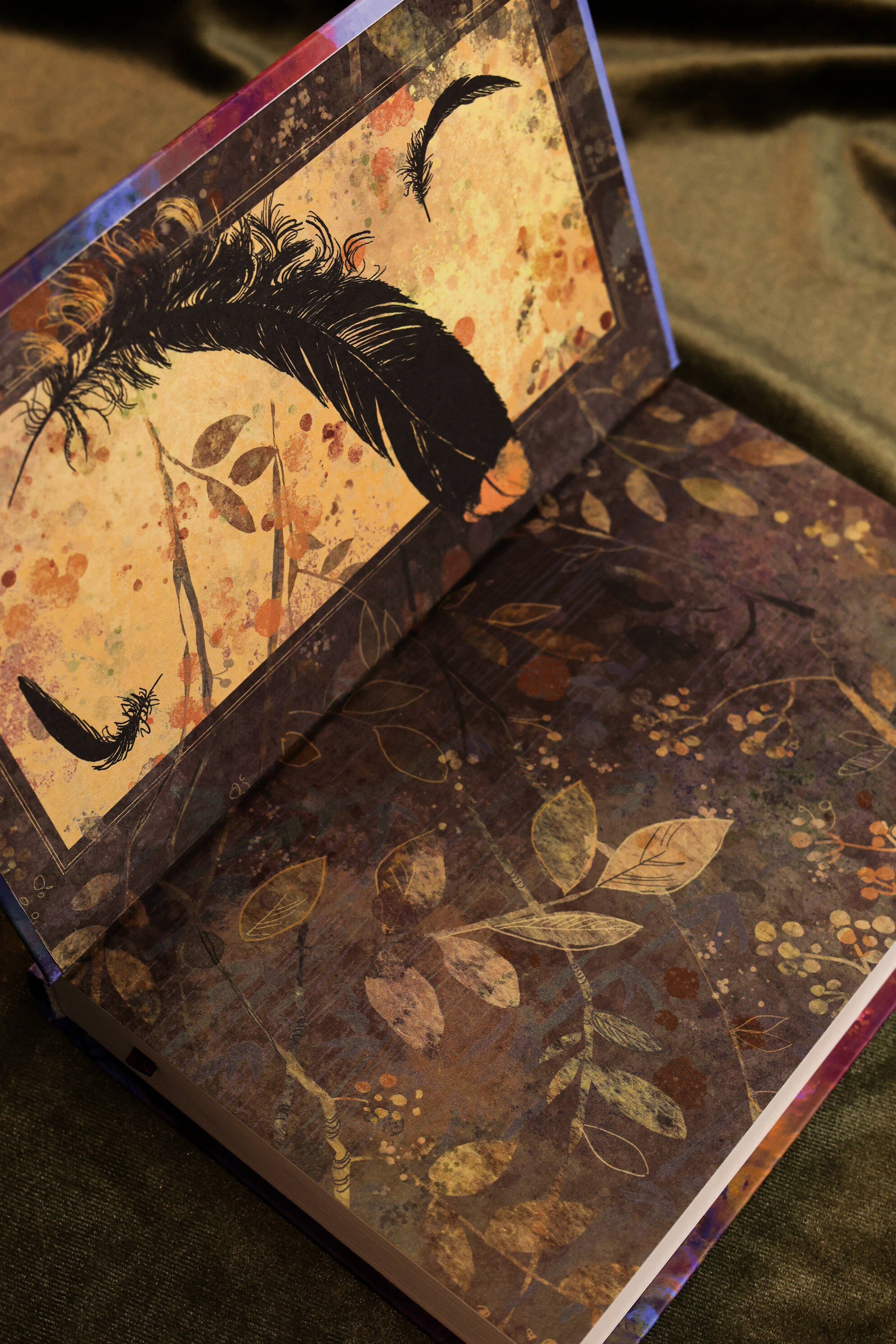 Изображение бумажной книги