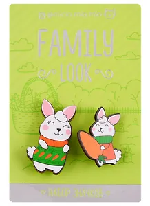 Набор значков для мамы и ребёнка Зайчики