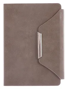 Ежедневник недат. А5 160л "Спилок делавэ" серо-коричневый, кожзам, тв.переплет, офсет, металл.шильд, фольгир.срез, магнит.клапан, закругл.углы, справ.мат-лы, ляссе, инд.уп