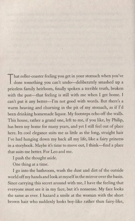 Книга The Stranger Upstairs (Melanie Raabe) — 2