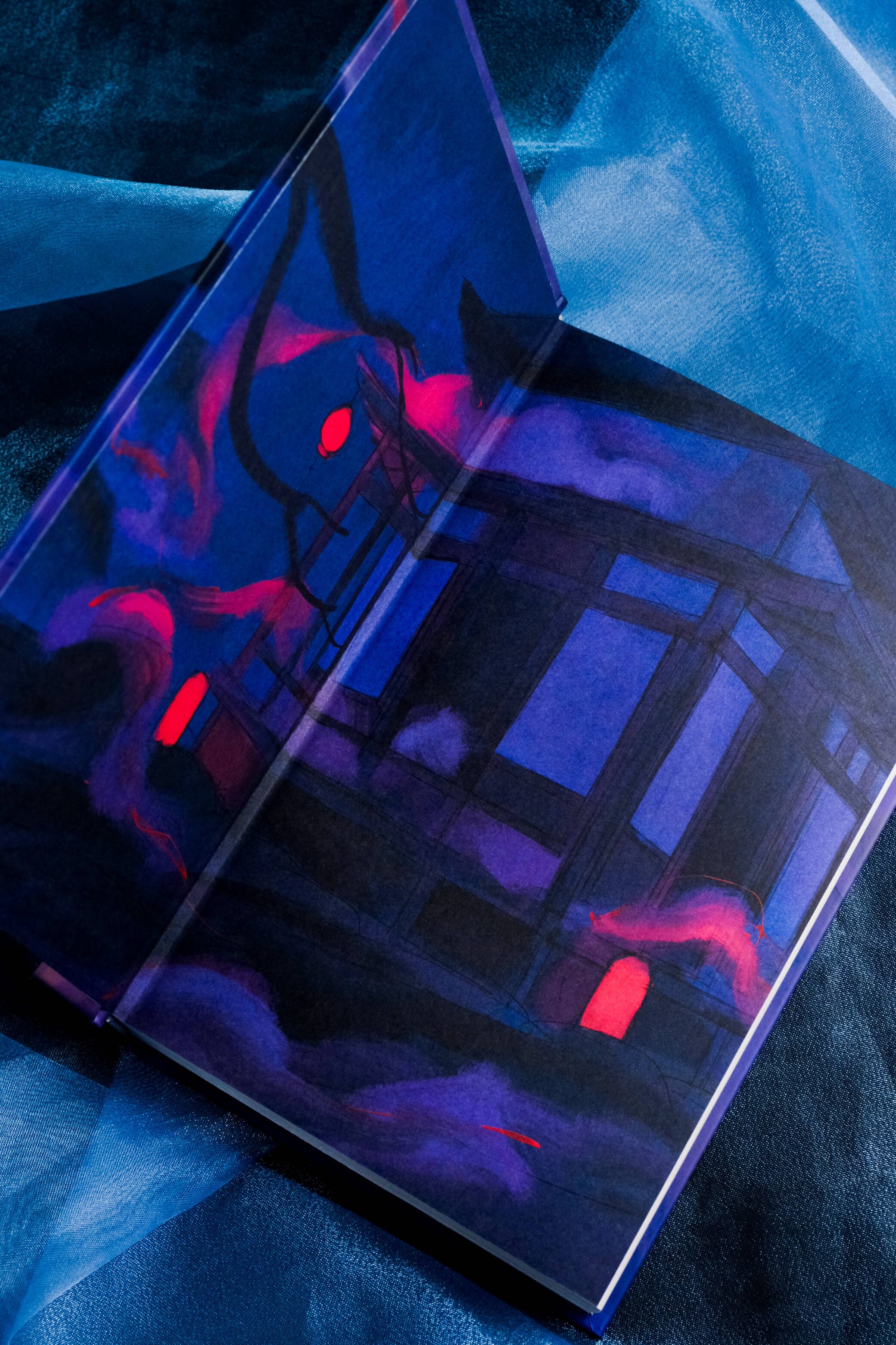 Изображение бумажной книги