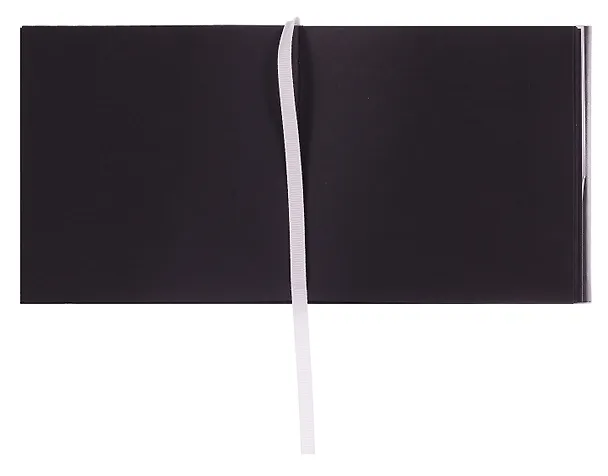 Скетчбук 12*12 60 л "Sketchmarker" Black&White черный, 140г/м2, черный вн. блок + 60 л белый, 140г/м2, белый офсет,  мягк. обл. 3129514 — 5