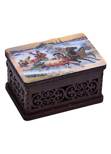 ГС Шкатулка малая резная с заливкой смола Тройка вид2(хдф) (95x65x52 мм)