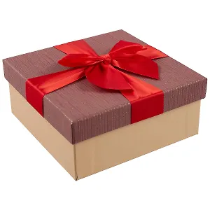 Подарочная коробка «Красный бант», средняя
