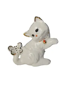 Фигурка Кошка с бабочкой фарфор (149-294) (10см)