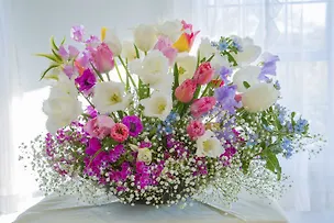 Алмаз мозаика (блест.) 30х40см , с подр., с полн. заполн. (35 цв.) Пышный нежный букет (Арт. DL021) 343642