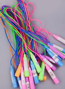 Скакалка легкая глянец (2,5 м) (635324) (в ассорт.)