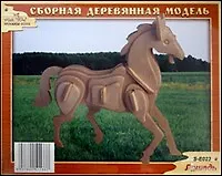 Лошадь S-Е023 (1/120) (Сборная деревянная модель)