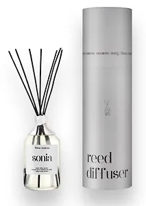 Диффузор ароматический Sonia (Кожа,Табак,Мускус,Черный перец,Черный чай,Амбра,Сандал,Кедр,Пачули) (110мл) (flame-RD011-110)